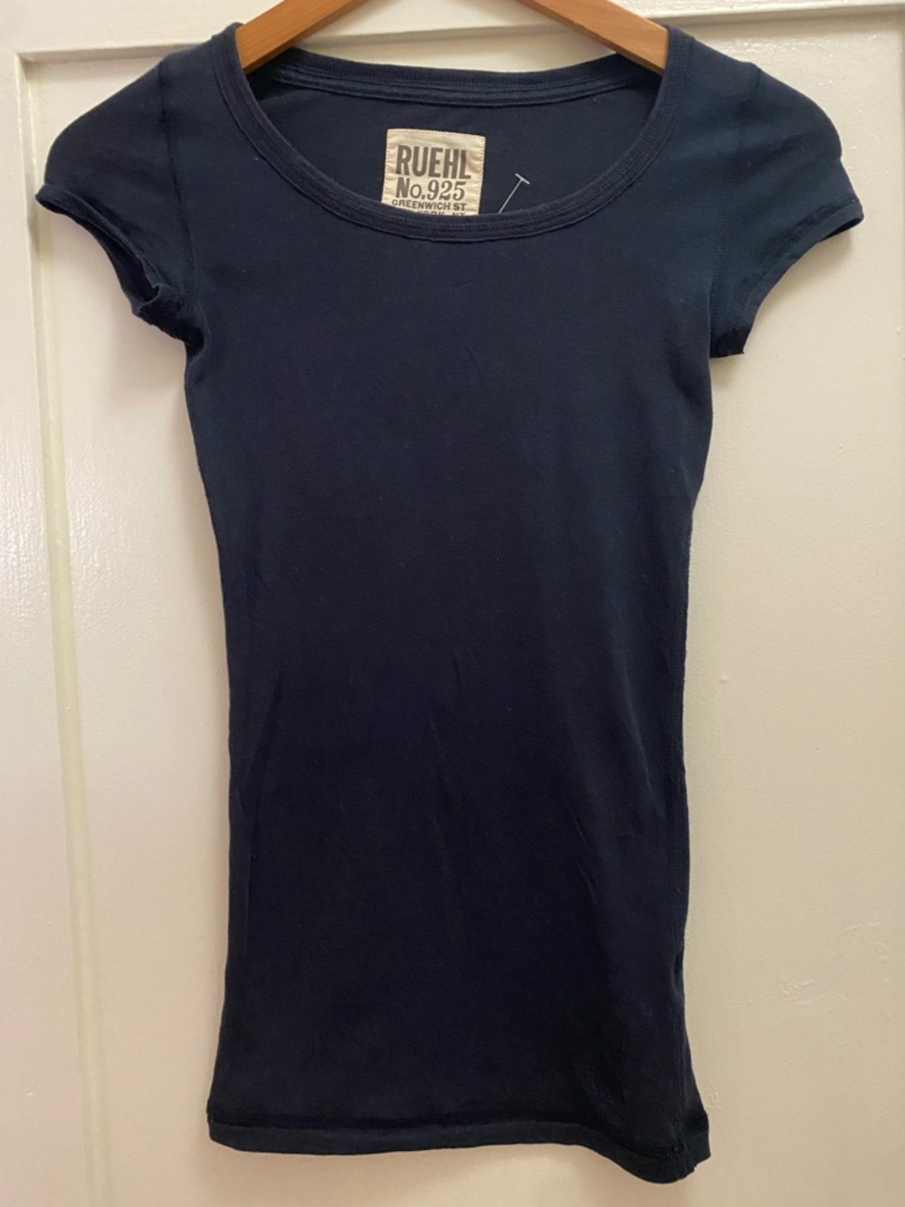Vintage '08 Ruehl-Abercrombie & Fitch Navy Short Sleeve Sup Soft Tee